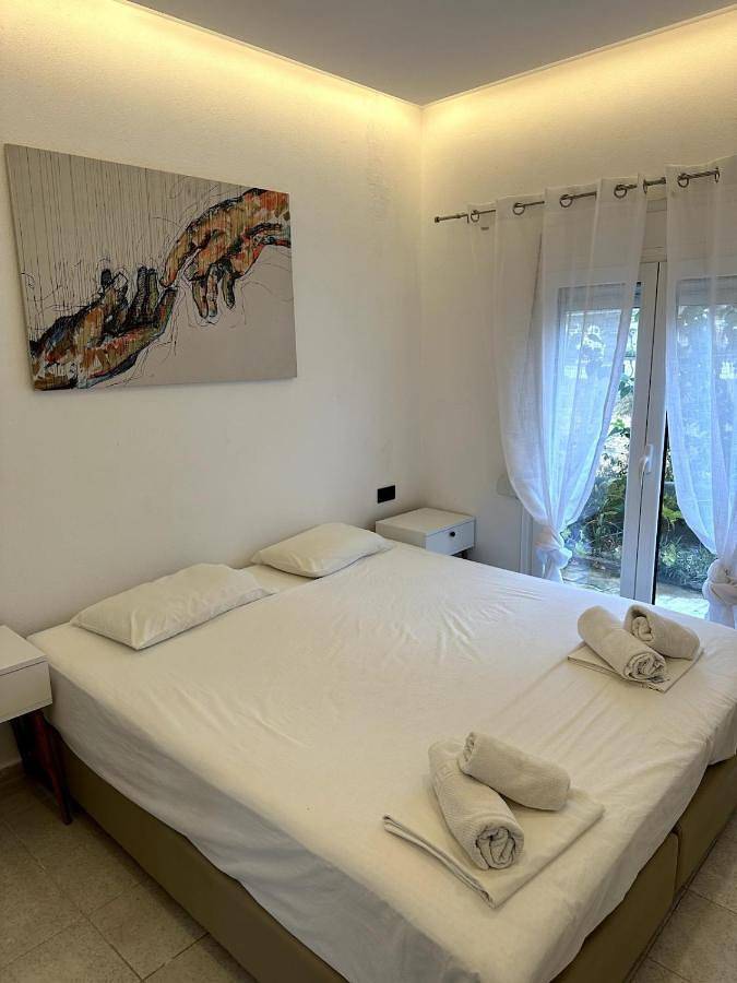 Gîte pour 2 personnes, avec terrasse dans Milatos Beach