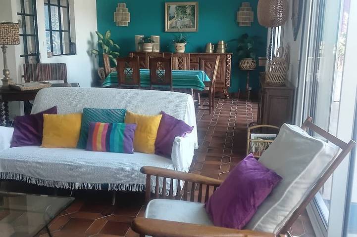Appartement entier, Beau T4 3* cosy, calme, confortable -Terrasse vue montagnes-Proche plage -  Wifi in Ciboure, Région de Bayonne