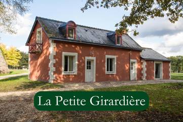 Gîte pour 15 personnes, avec piscine ainsi que vue et jardin, adapté aux familles à Ambillou