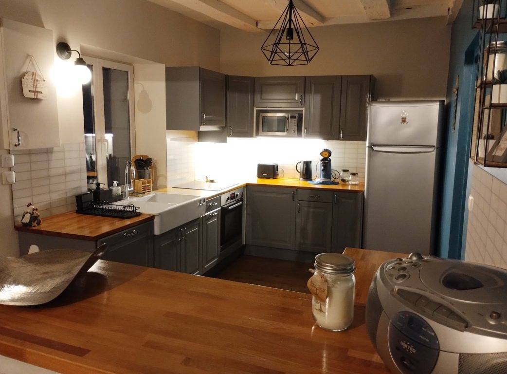 Charmante maison ancienne idéalement située in Montlouis-sur-Loire, Région de Tours