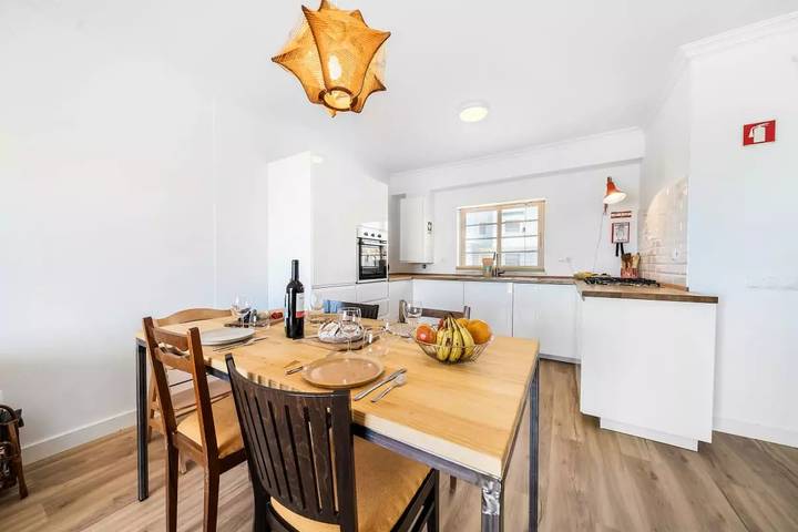 Location de vacances pour 4 personnes, avec terrasse dans Rogil - 2