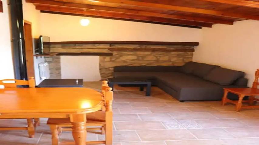 Apartamento de vacaciones para 6 personas, con piscina y jardín en Anoia (España) - 3