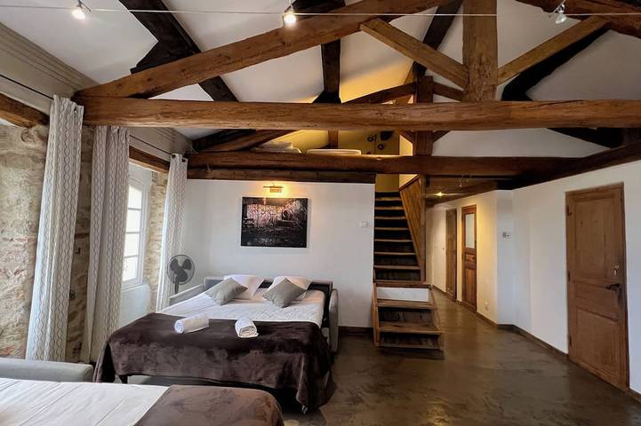 Entire apartment, Papillon - Large 90m² apartment in the magnificent village of Seillans in Seillans, Draguignan region