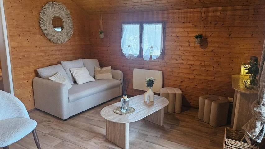 Gîte pour 5 personnes, avec terrasse ainsi que vue sur le lac et vue, animaux acceptés à Curgy - 4