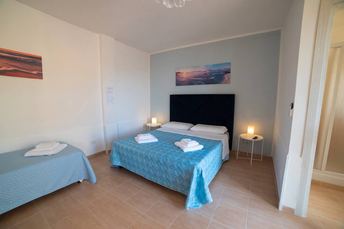 Bed and Breakfast 'Camera Four Vista Cortile' with Shared Terrace, Wi-Fi and Air Conditioning in Cilento