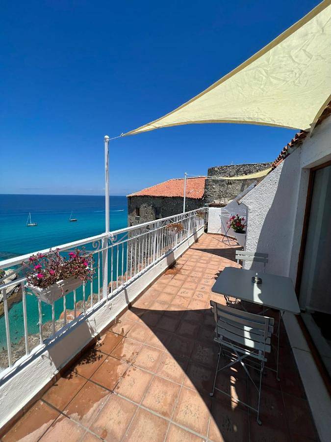 Maison d’hôte pour 4 personnes, avec vue et balcon à Tropea - 2