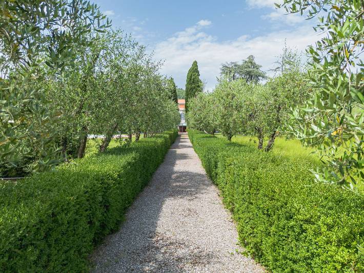 Location de vacances pour 14 personnes, avec terrasse et jardin à Pistoia - 2
