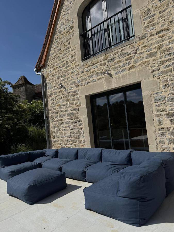 Location de vacances pour 14 personnes, avec jardin à Miers - 2