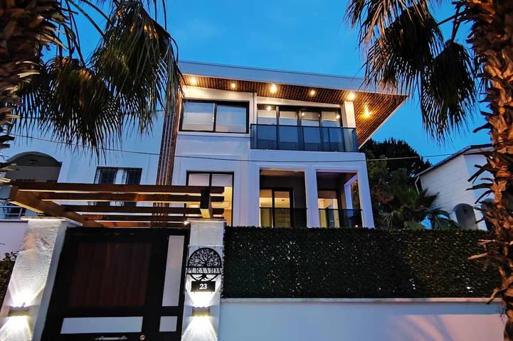 Villa pour 9 personnes, avec jardin et balcon - 1