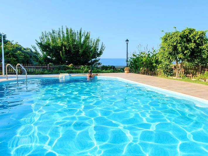 Chalet für 14 Personen, mit Garten und Pool sowie Balkon in Griechenland - 2