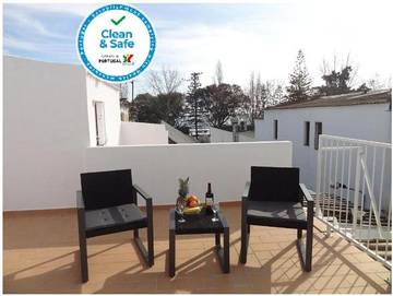 Chambre d’hôte pour 2 personnes, avec vue et balcon à Olhão