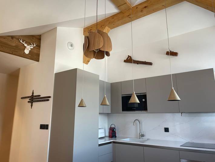 Appartement entier, Cozy Apt  Ski-in Ski-out & Mountain View in Courchevel 1650 (Moriond), Saint-Bon-Tarentaise
