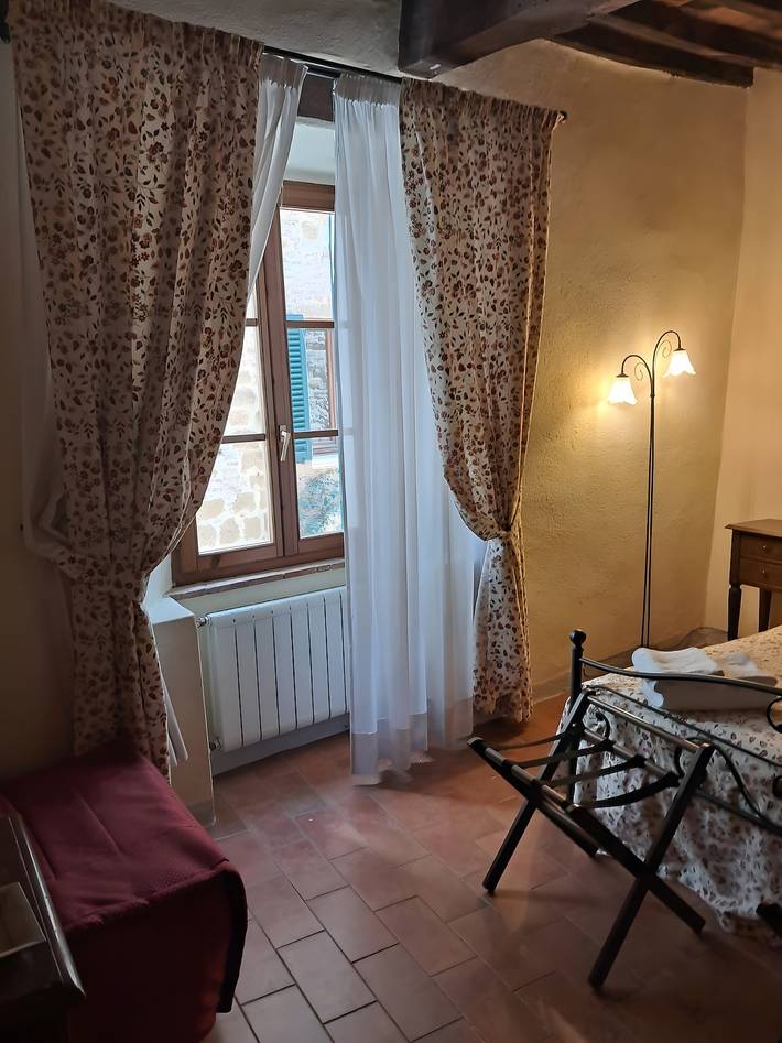 Room for 3 people - 1