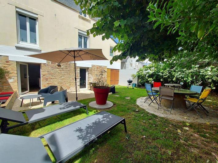 Gîte pour 8 personnes, avec jardin et terrasse