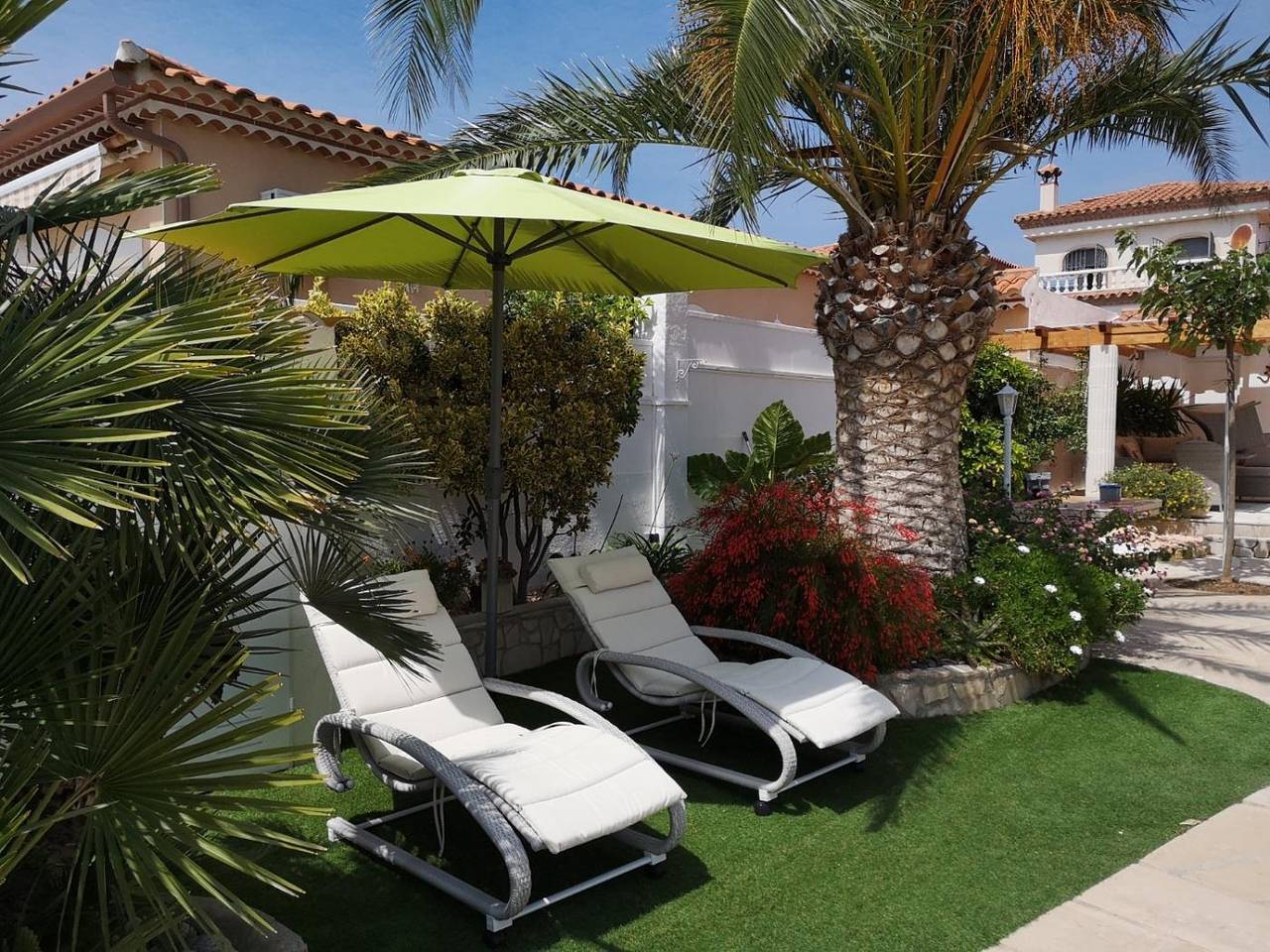Charming villa with private pool in Miami Platja! in Mont-roig del Camp, Costa Dorada