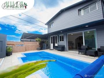 Location de vacances pour 13 personnes, avec terrasse et piscine dans Le Quatorzieme