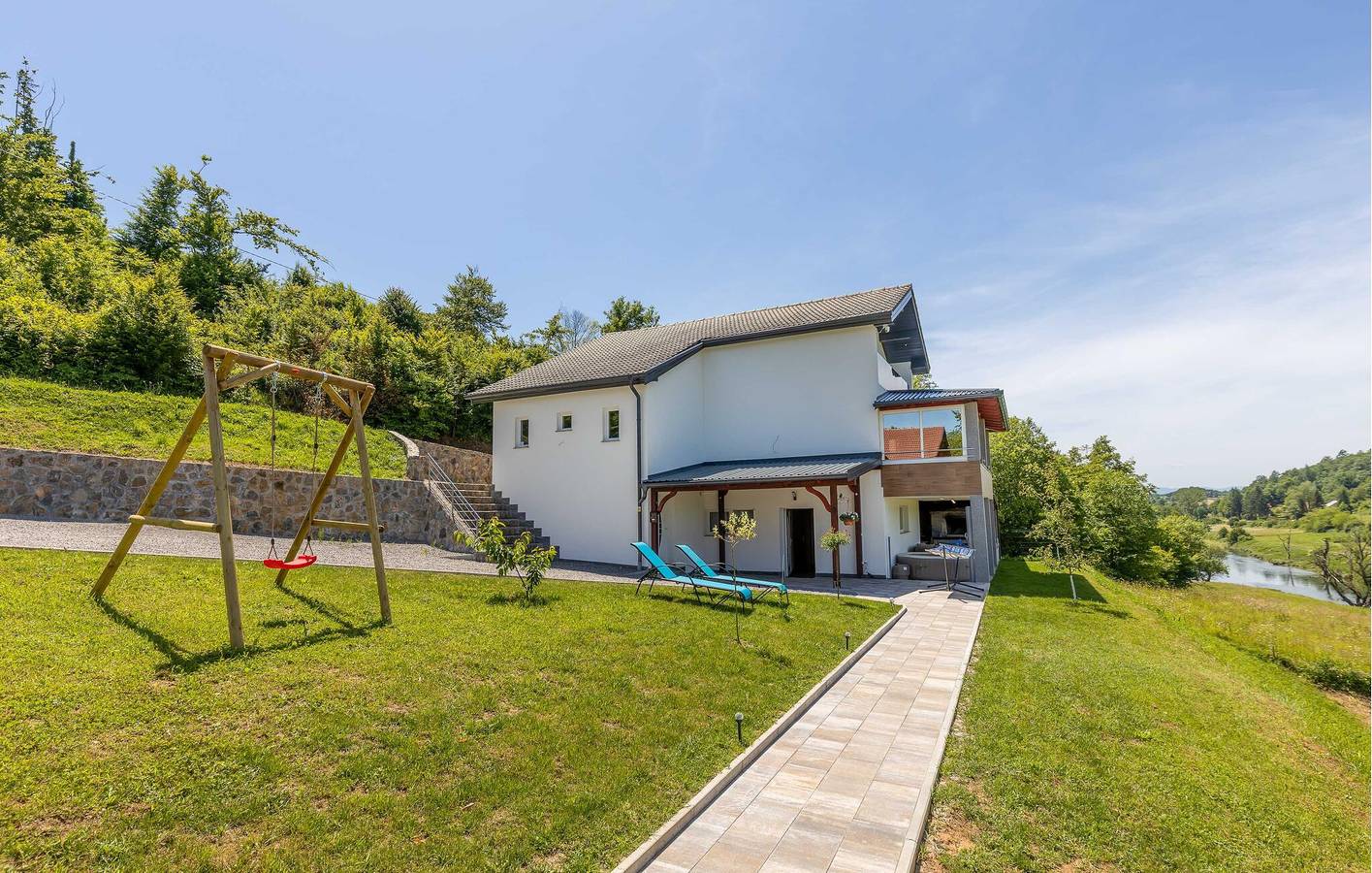Ferienhaus für 2 Personen mit Terrasse in Karlovac und Umgebung