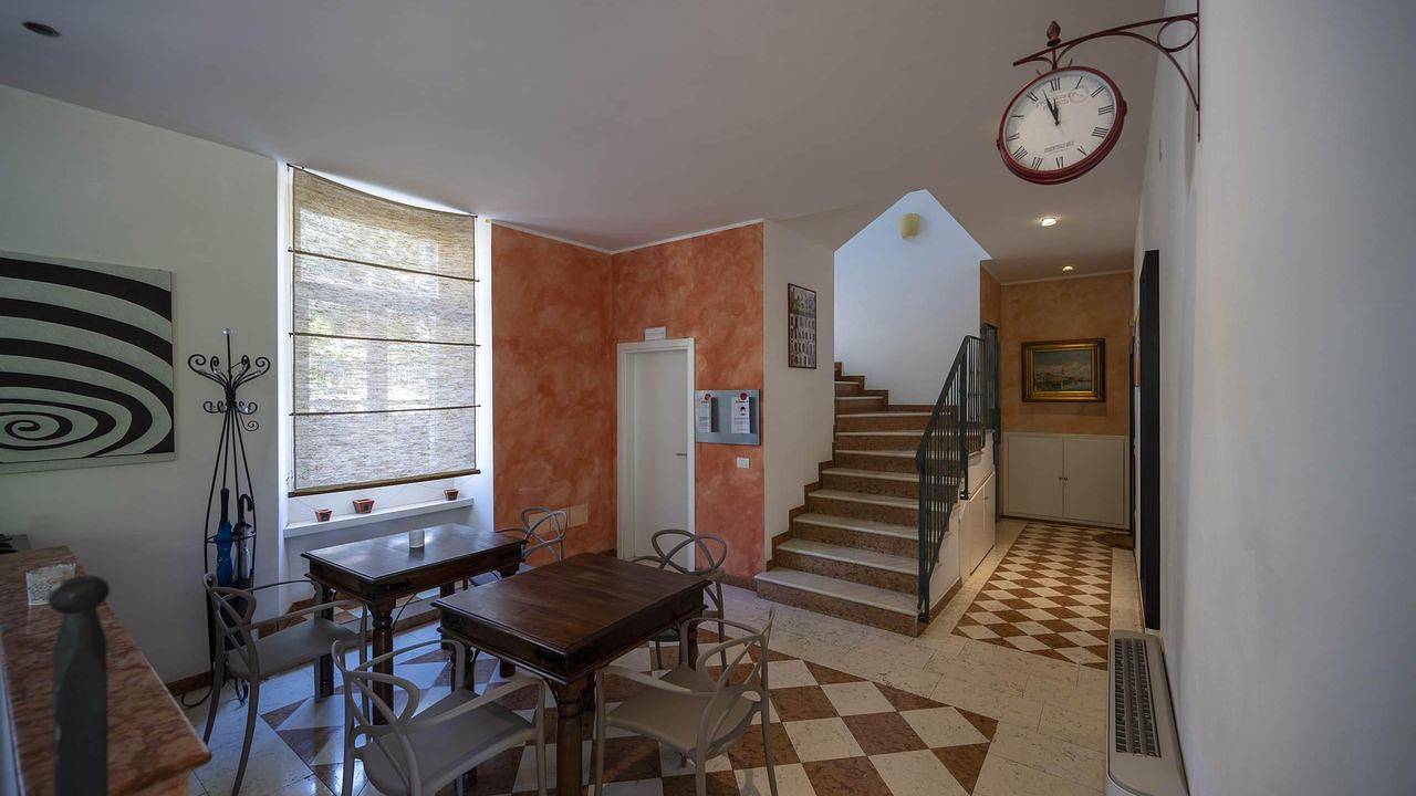 Entire holiday apartment, Ferienwohnung für 2 Personen (45 m²) in Riva Del Garda in Riva del Garda, Garda Mountains
