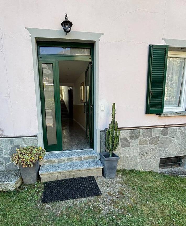 Gîte pour 2 personnes, avec vue ainsi que balcon et jardin à Taceno - 2