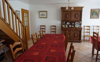 Chambre d’hôte pour 5 personnes, avec piscine et jardin, animaux acceptés dans Auger-Saint-Vincent