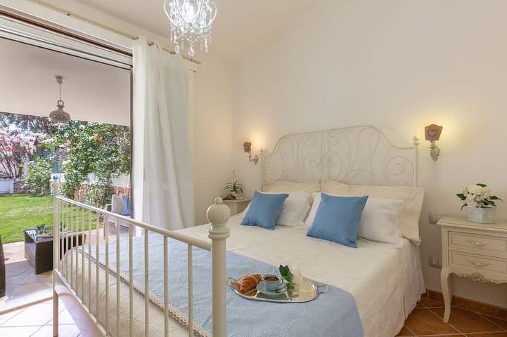 Villa in Villasimius, nur einen Steinwurf vom Strand entfernt in Campulongu, Villasimius