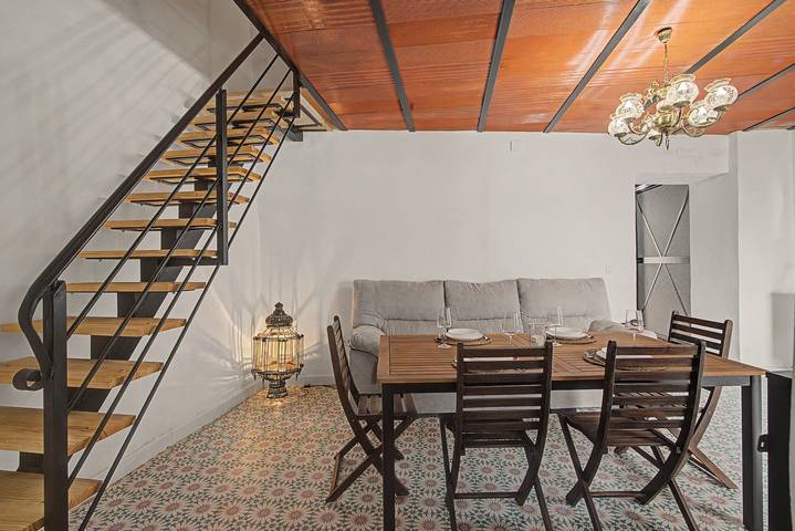 Casa vacanze 'La Casa del Castillo' con terrazza privata, Wi-Fi e aria condizionata in Niebla, Provincia di Huelva