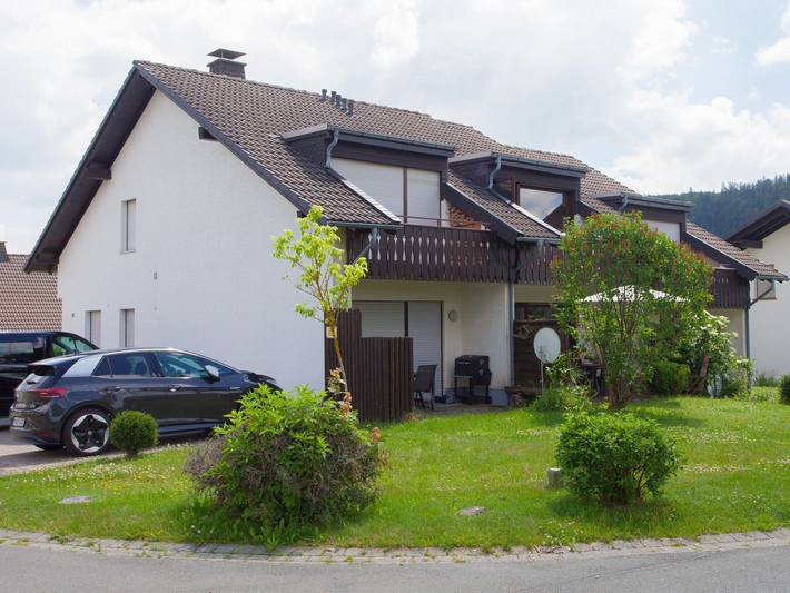 Ferienwohnung für 5 Personen, mit Terrasse, kinderfreundlich in Züschen