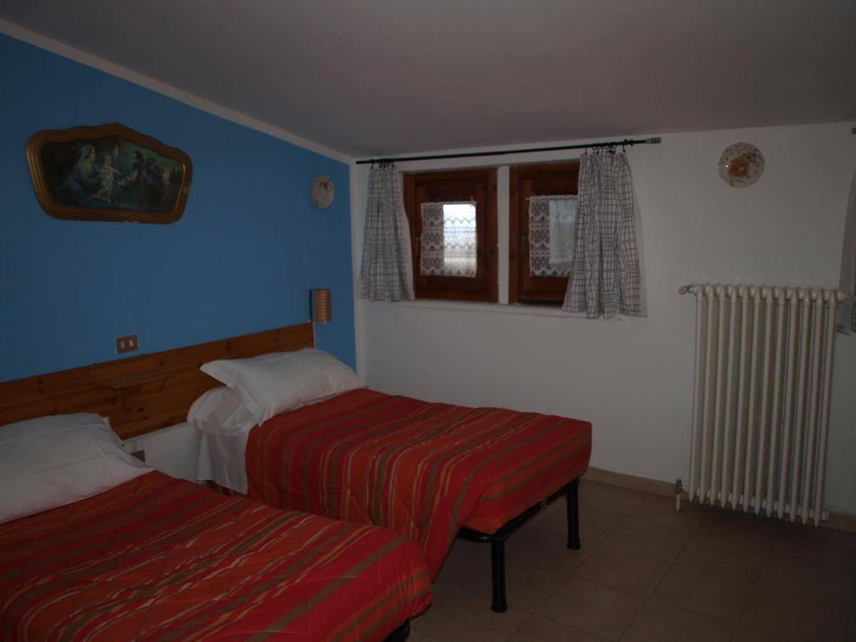 Chalet della Luna questo non è un albergo è quello che cercavi in Claviere, Via Lattea