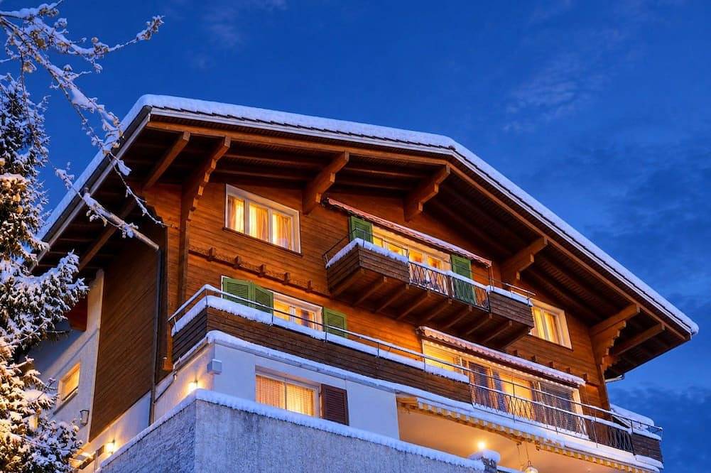 Ganze Wohnung, Concierge, Thunersee/Alpenpanorama von SwissHut in Sigriswil, Thunersee