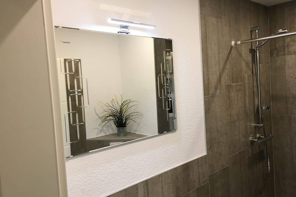 Ganze Wohnung, Modernes 21 m² Apartment ruhig, modern, zentral in Jever, Metropolregion Bremen-Oldenburg