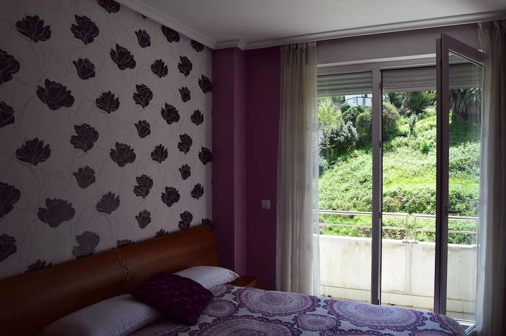 Gîte pour 6 personnes, avec jardin ainsi que balcon et piscine à Castro-Urdiales - 4