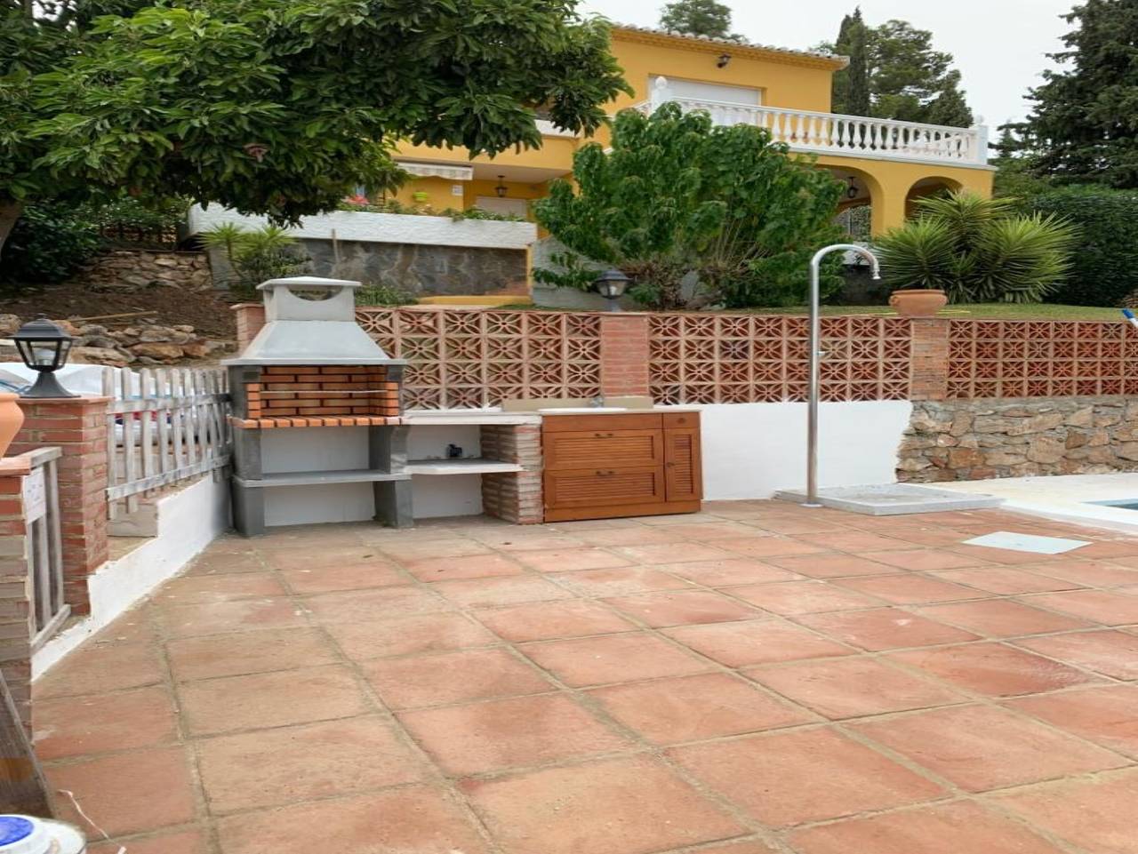 Beautiful Villa La Tuna with Sea View, Wi-Fi, Garden, Balcony in Torremuelle, Benalmádena