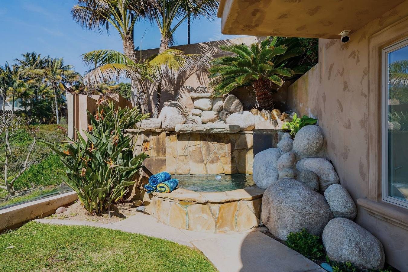 B5368 Crystal Shores Villa in Pacific Beach, San Diego County