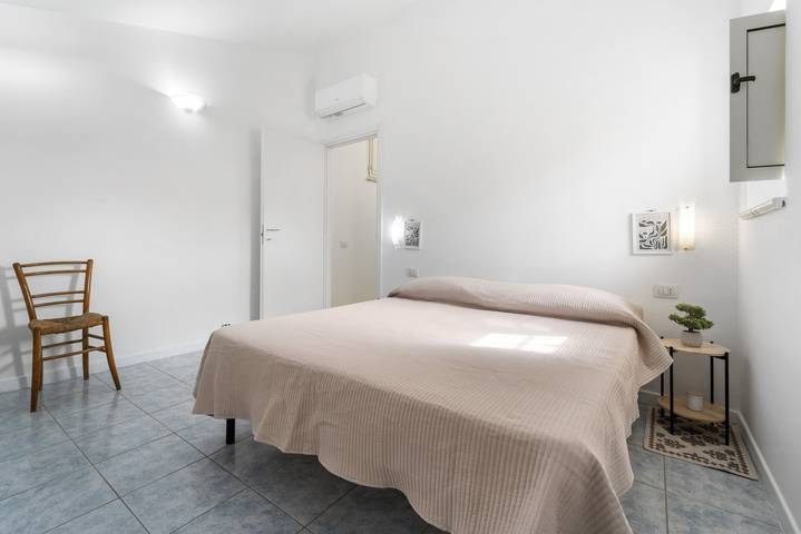 Casa Vacanze 'Istella - A' con Terrazza Privata in Sant'Anna Arresi, Sulcis Iglesiente