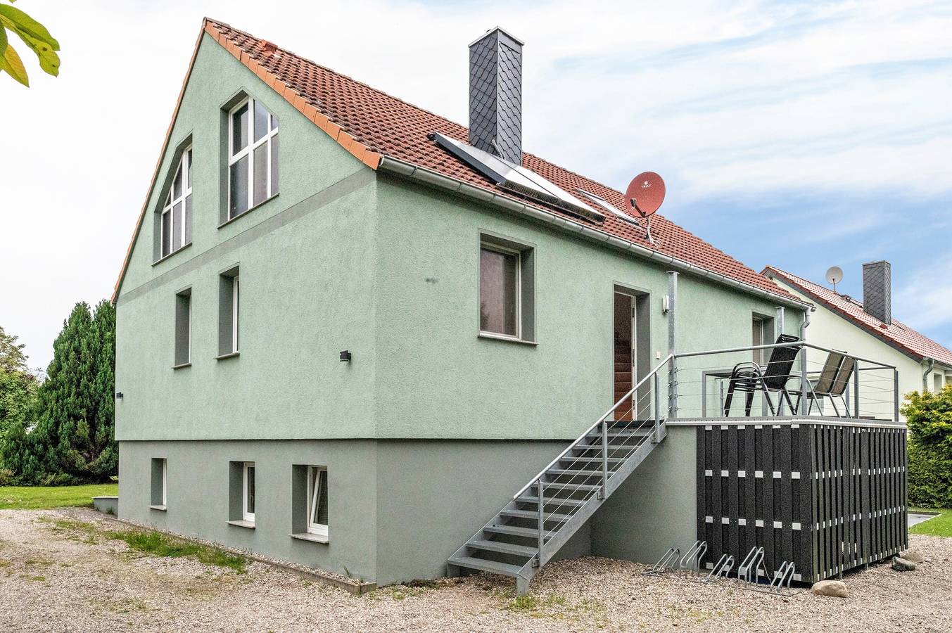 Ganze Wohnung, Apartment für 6 Personen (70 m²) mit gemeinsamer Terrasse, Garten und Wlan in Groß Schwansee, Kalkhorst