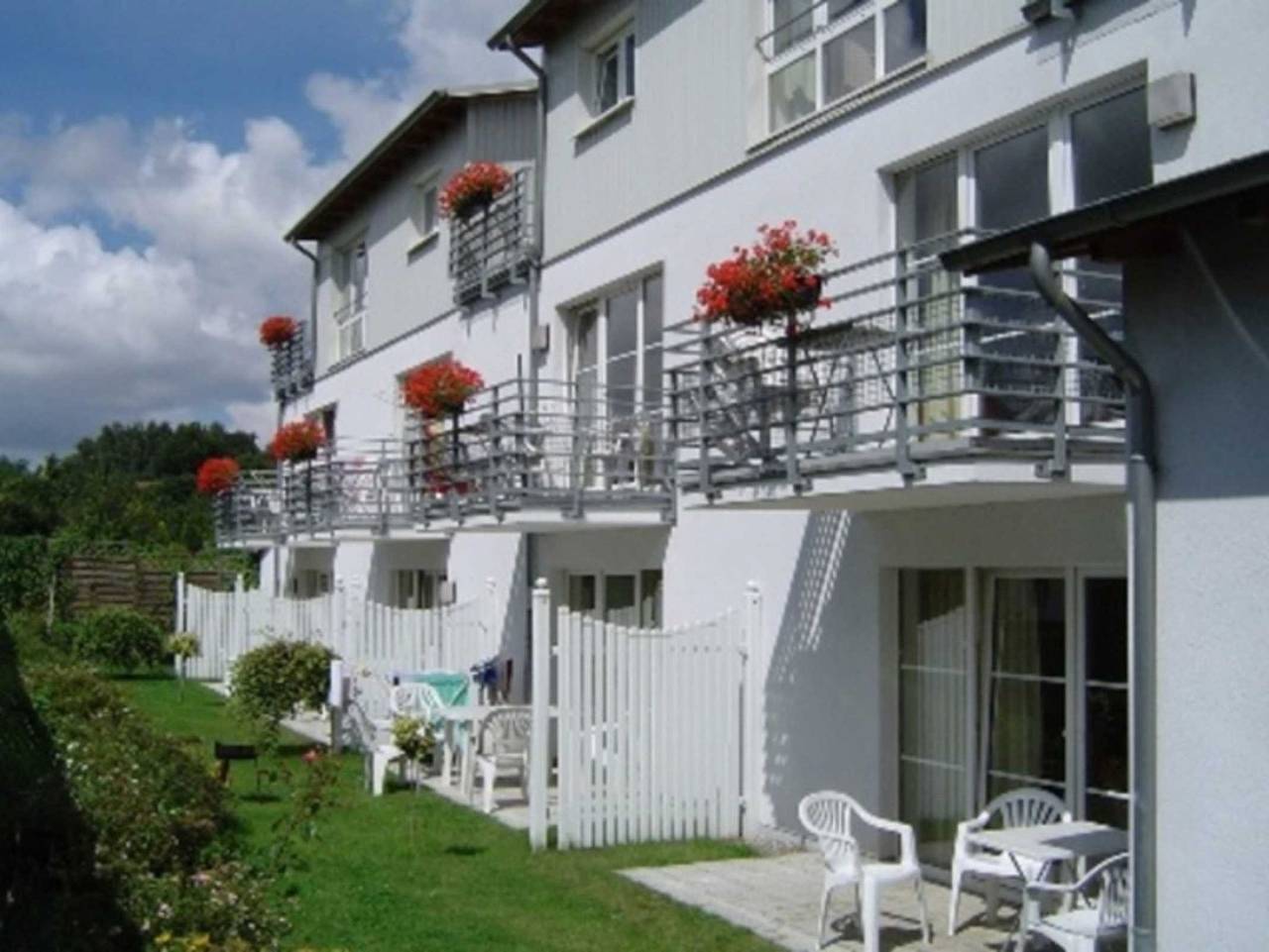 Ganze Ferienwohnung, Katharina  Whg 103 mit Terrasse - Hk 2 Raum 103 in Lauterbach (Rügen), Putbus