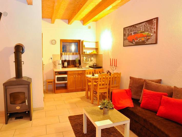 Gemütliches Ferienhaus in Gleznowo in Seenähe in Bobolin, Powiat Sławieński