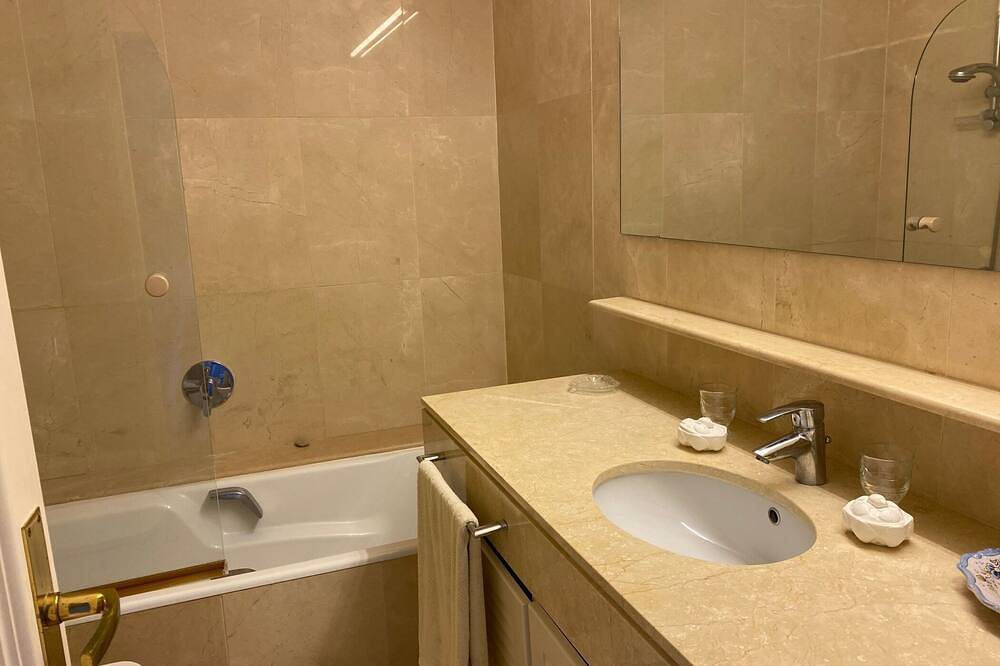 Entire apartment, Luxury Apartment Sotogrande Paseo del Mar in Sotogrande, San Roque