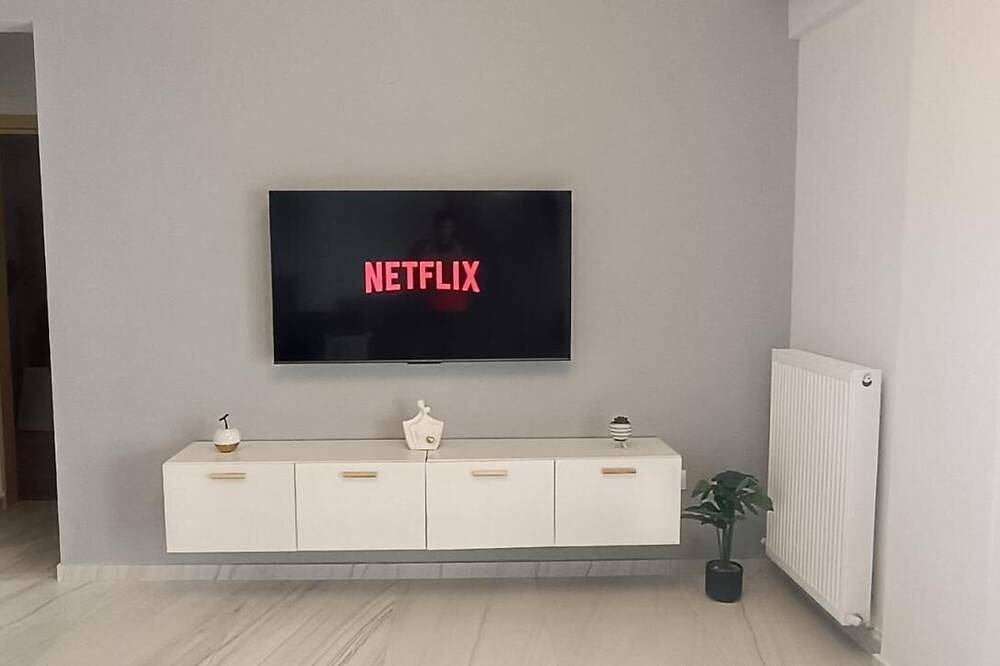 Comfort Corner 75sm 100Mbs in Analipsi (Thessalonique), Région de Thessalonique