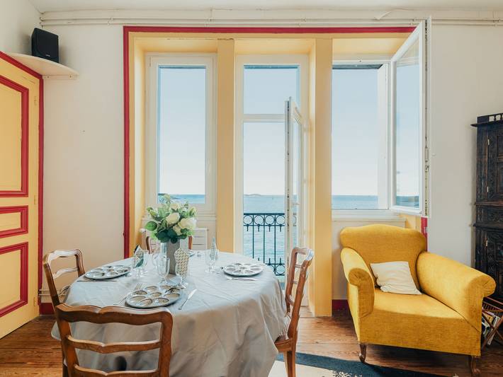 Ferienwohnung für 5 Personen, mit Balkon und Garten