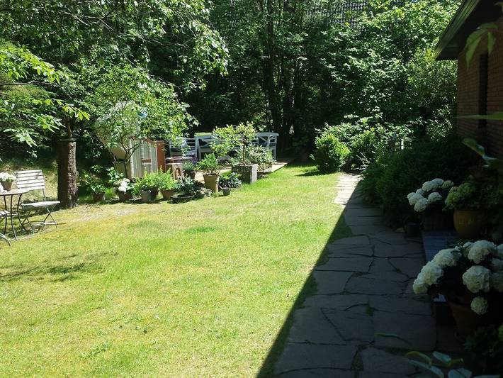 Ferienhaus für 3 Personen, mit Garten in Nebel
