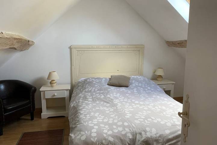 Location de vacances pour 6 personnes, avec piscine et jardin à Meusnes - 2