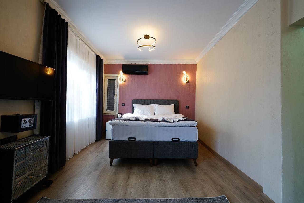 The Apartment Galata in Beyoğlu, Emekyemez Mahallesi