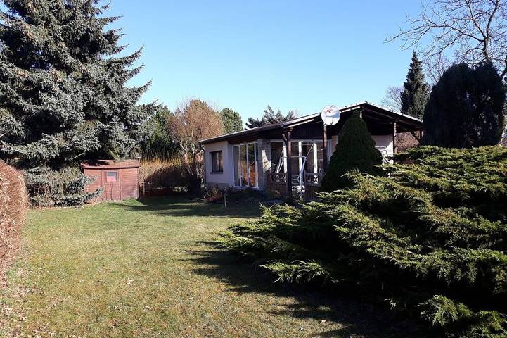 Bungalow für 2 Personen, mit Terrasse und Garten