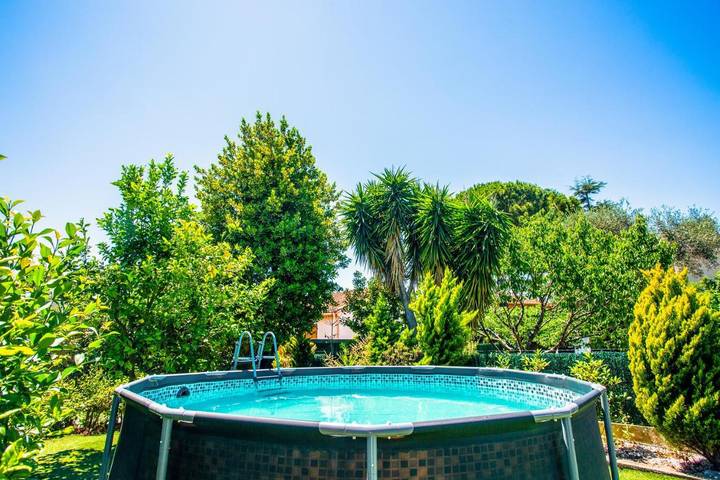 Location de vacances pour 9 personnes, avec piscine et terrasse ainsi que jardin et jacuzzi, animaux acceptés à La Valette-du-Var - 2