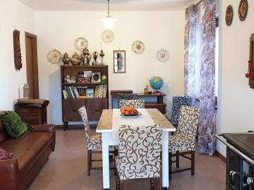 Casa Vacanza per 5 Persone in Vesime, Langhe, Foto 2