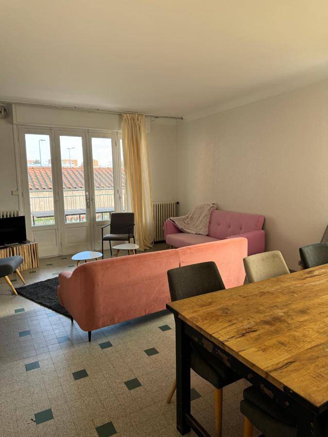 Appartement de vacances pour 10 personnes, avec Balcon et Terrasse ainsi que Jardin et Vue