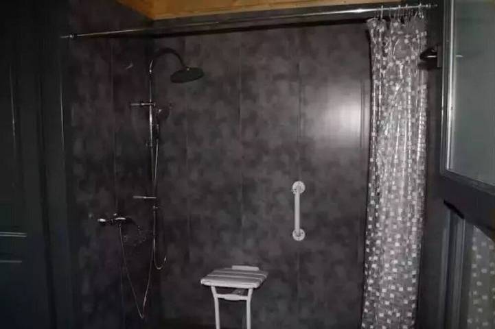 Gîte pour 2 personnes, avec sauna, animaux acceptés à Chamberet - 4