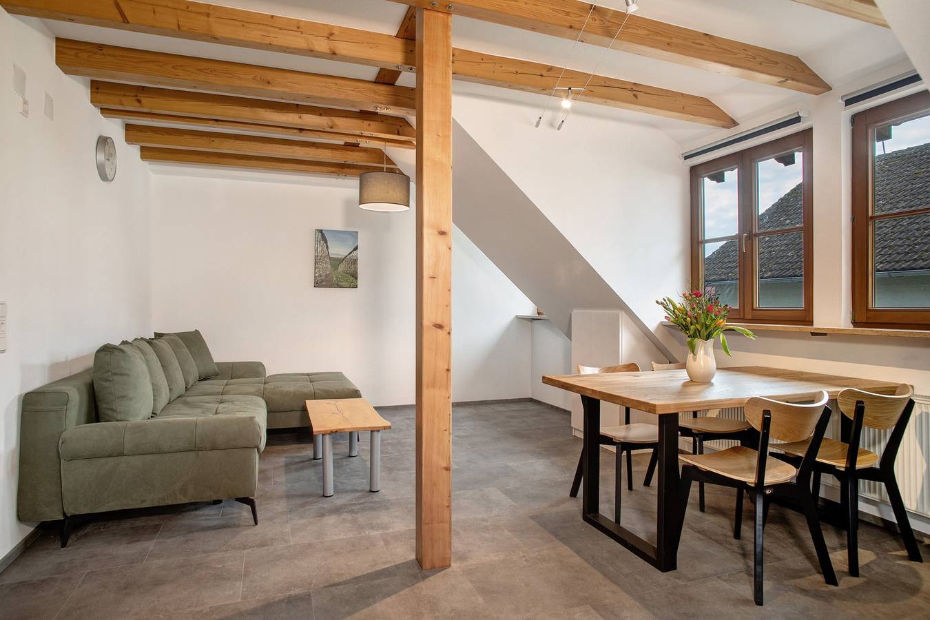Ganze Wohnung, Ferienwohnung Apfel" mit Gemeinschaftsgarten, Balkon und Wlan in Kressbronn am Bodensee - Poppis, Kressbronn am Bodensee