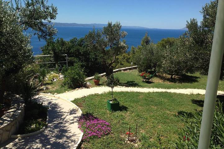 Appartement entier, Villa à Podgora avec piscine, vue mer, endroit calme, pour 2-6 personnes, WiFi gratuit in Podgora (Split-Dalmatie), Makarska riviera